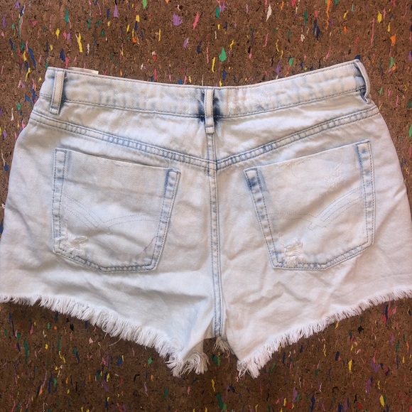 William Rast Denim Shorts - Picture 7 of 7